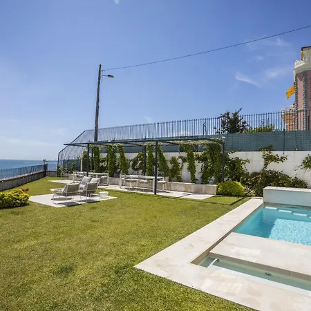 Seaview Castle Эшторил
