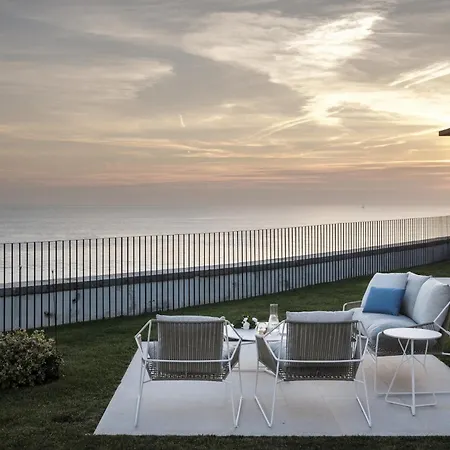 Seaview Castle Vila *