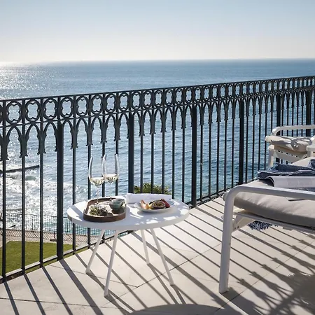 Seaview Castle Вилла