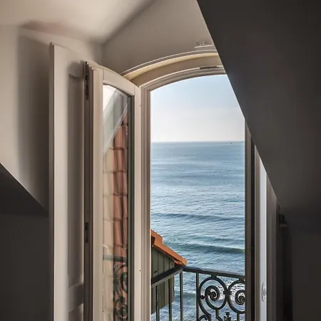 Seaview Castle